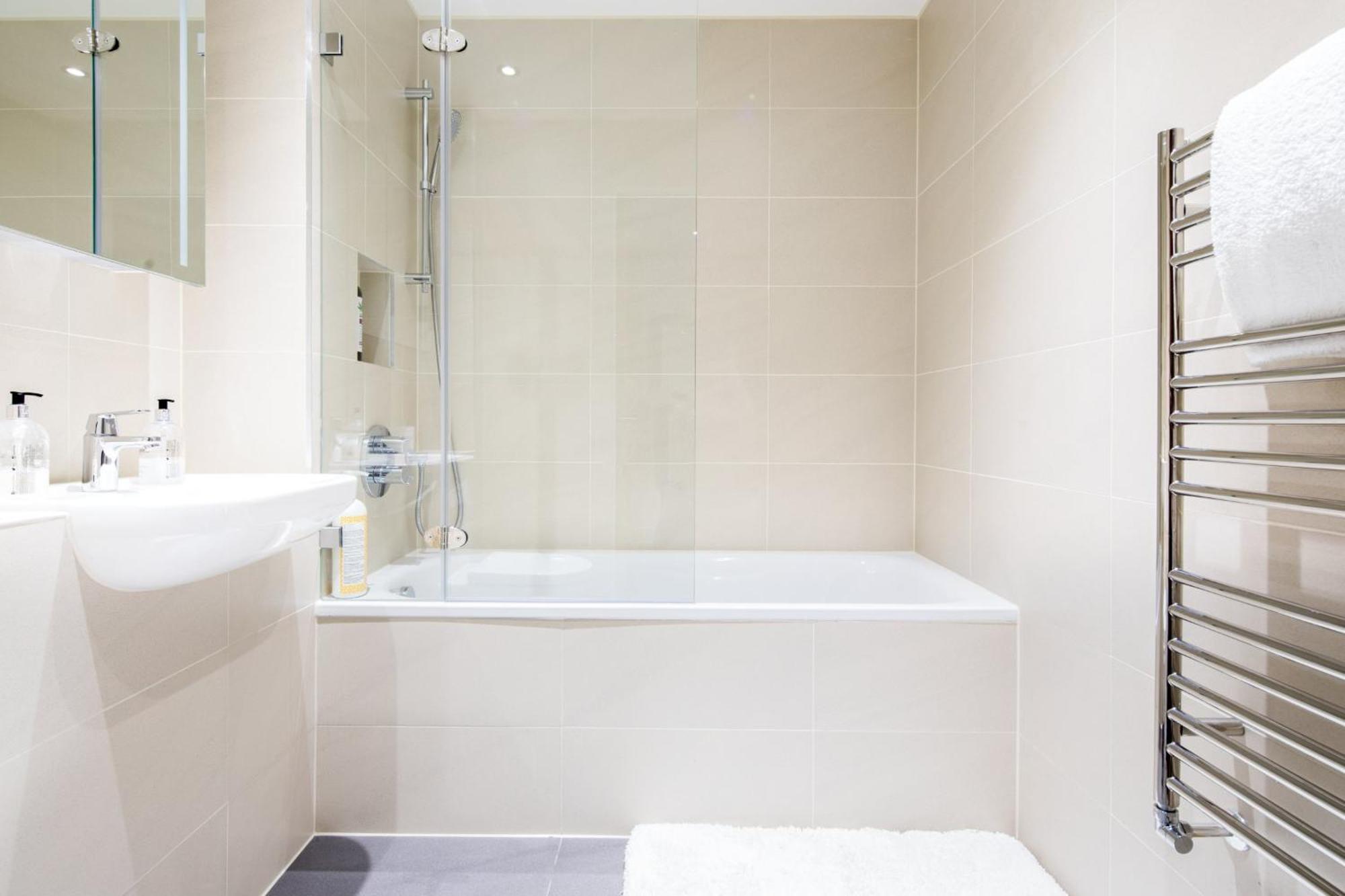 The Wentworth Apartment - Sleeps 4 런던 외부 사진